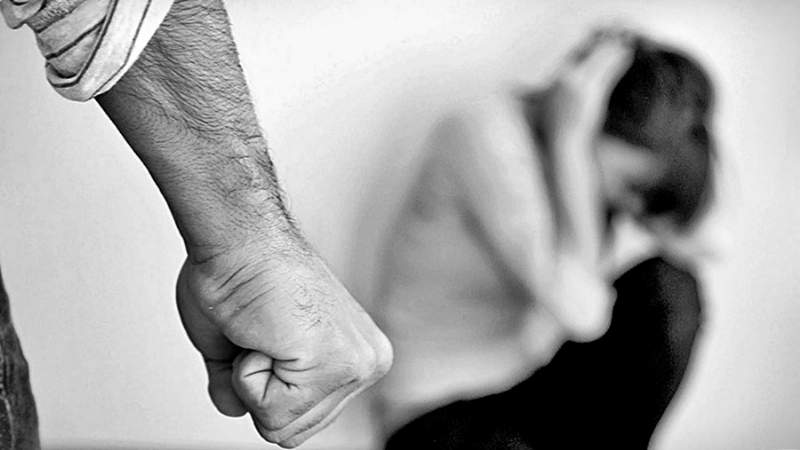 Guarda Municipal é denunciado por abuso contra filha adolescente, em Paranaguá