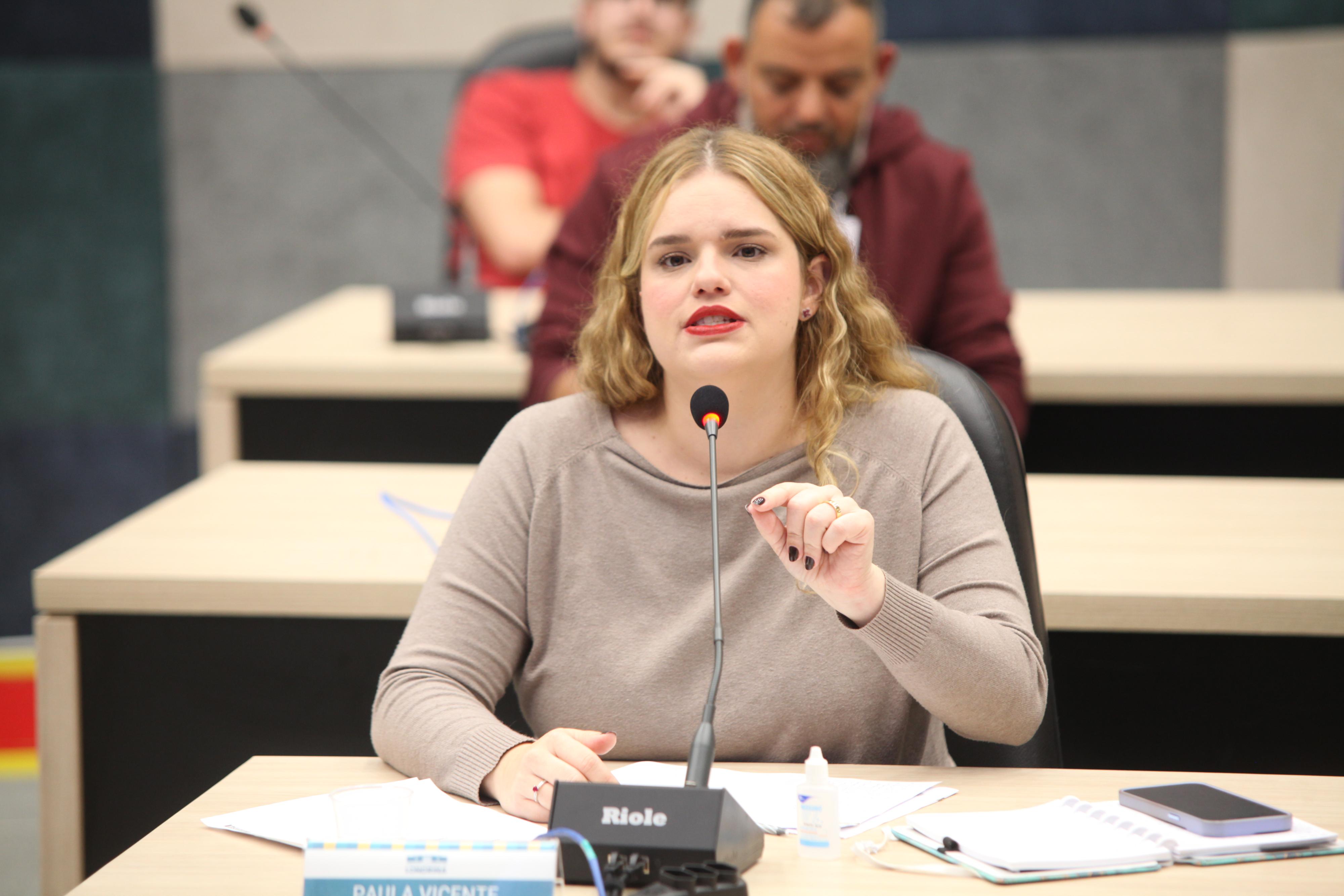 Concejala denuncia violencia política tras ataques en el pleno de la Cámara de Londrina