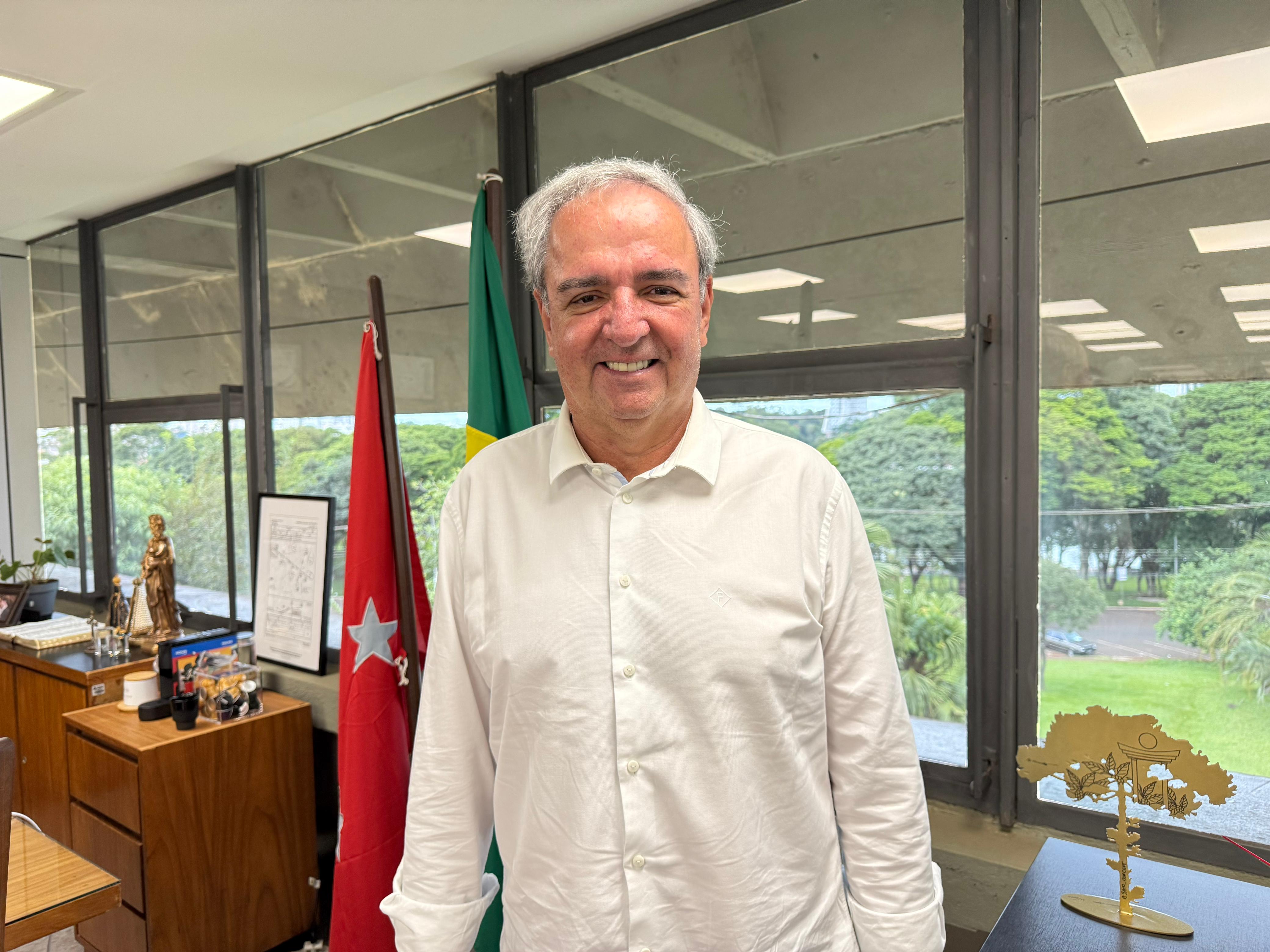 Tiago Amaral anuncia nova mudança no secretariado em Londrina