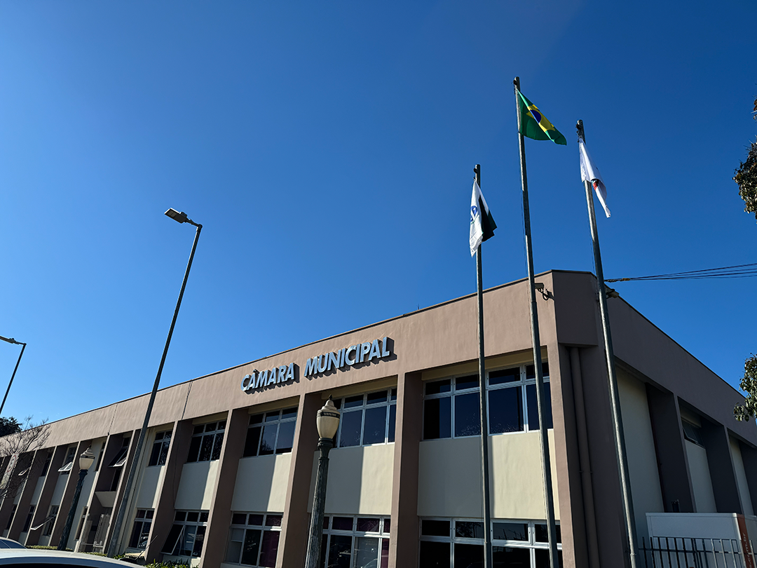 Ex-vereador e ex-assessores de Araucária são condenados por 'rachadinha'
