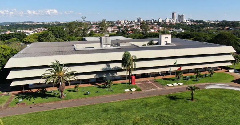 Prefeitura de Londrina restringe acesso a informações