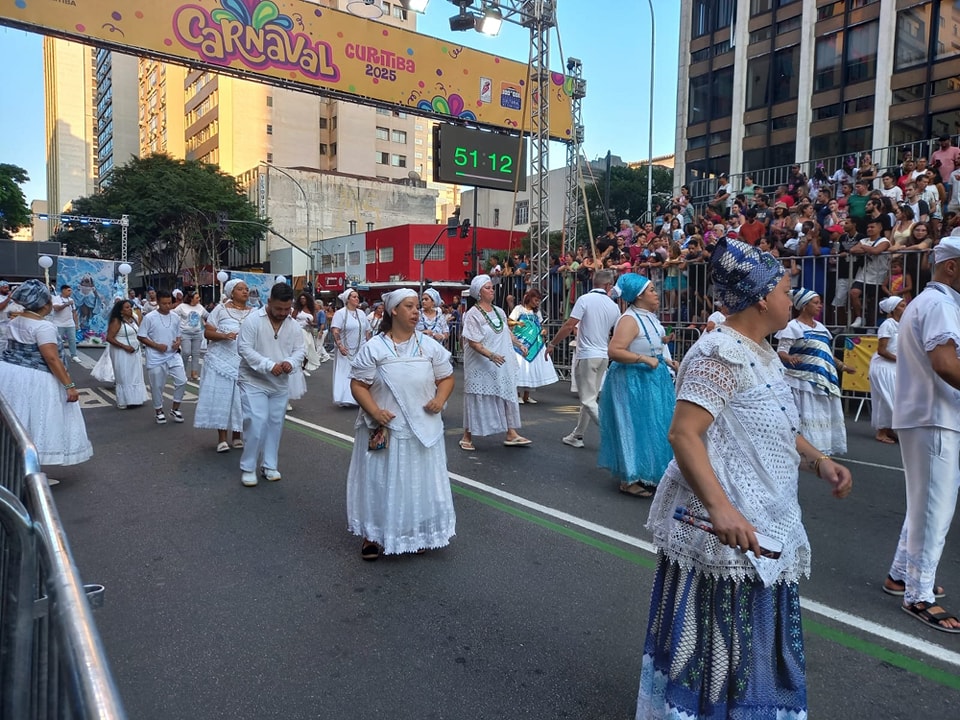 Afoxé: Mais de 40 anos louvando o sagrado no Carnaval de Curitiba