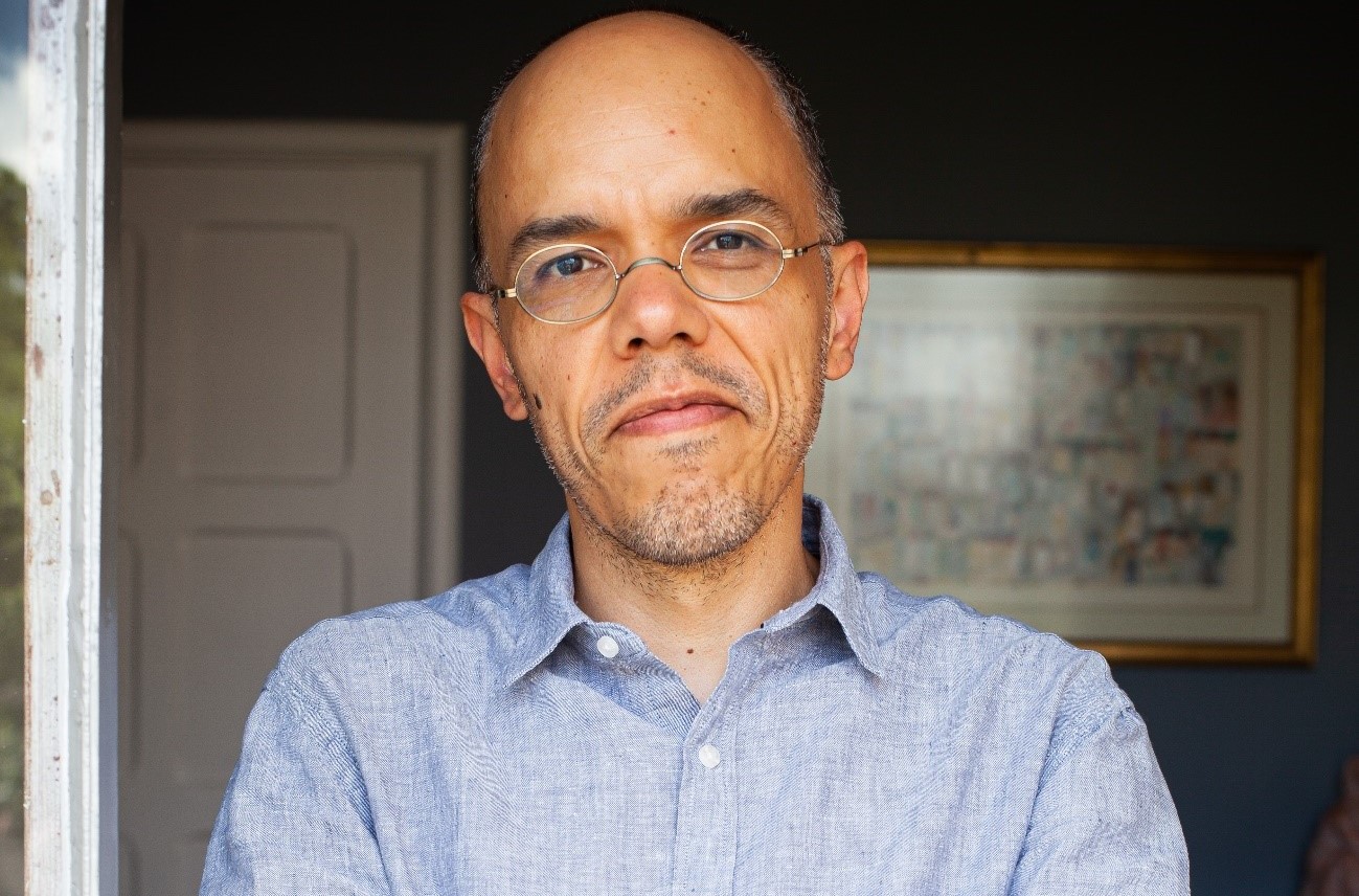 Professor e escritor Caetano Galindo faz aula magna na UFPR
