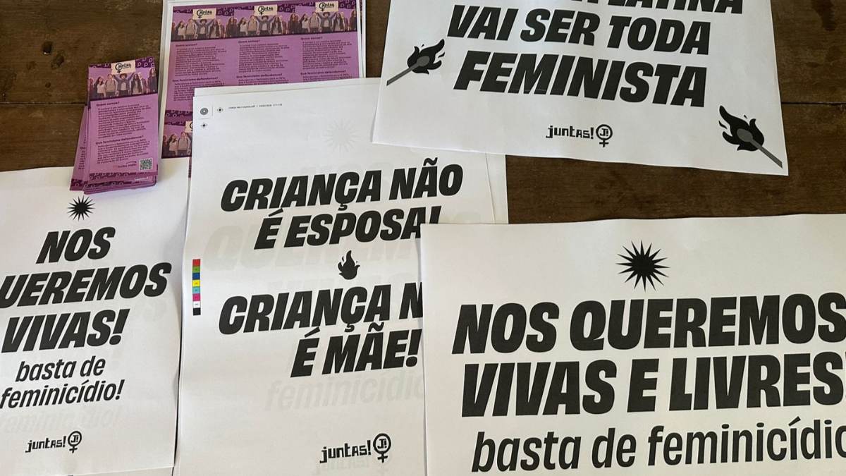 Manifestações do 8 de março no litoral do Paraná denunciam violência contra mulheres e cobram políticas públicas