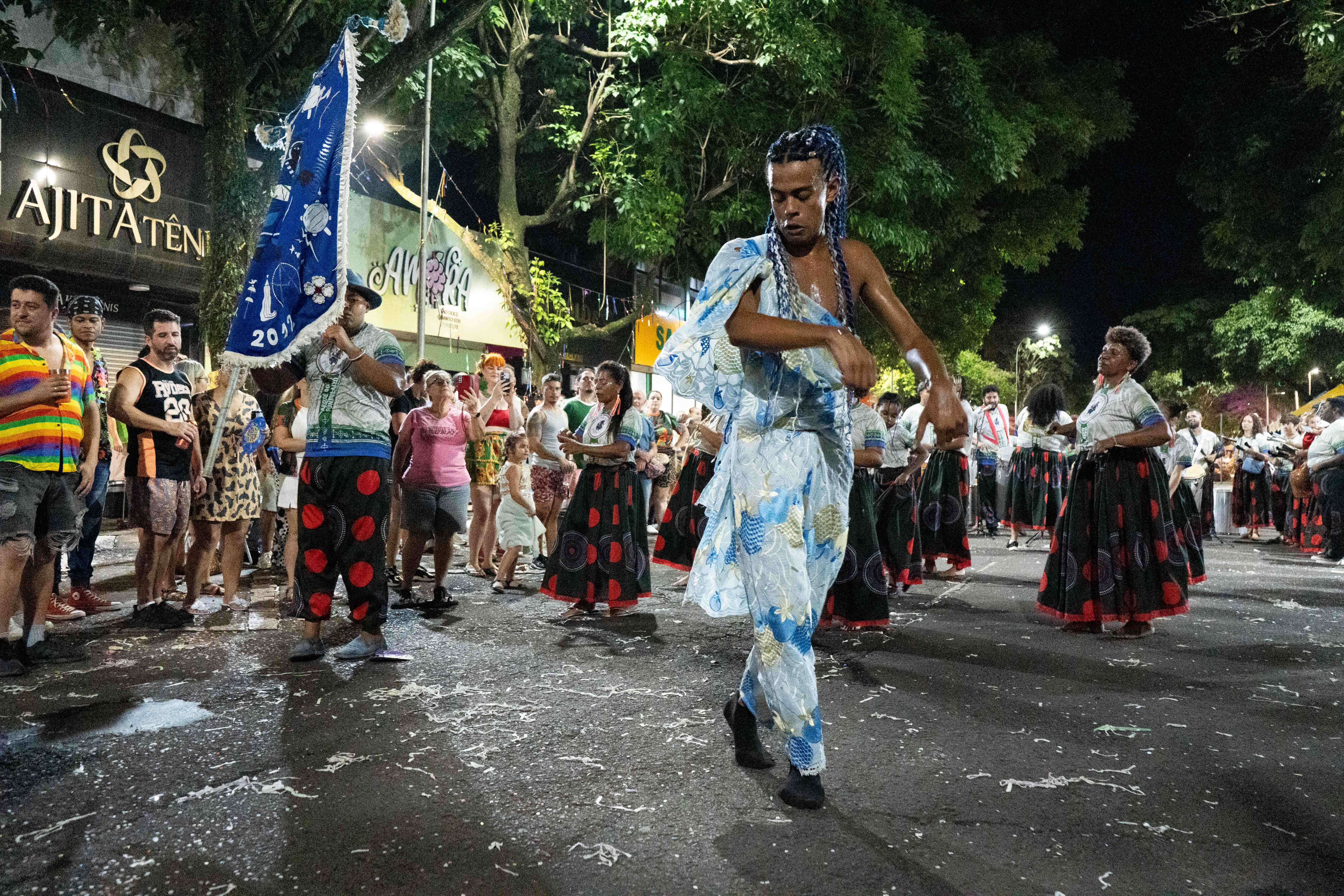 Ataque a religiões afro durante Carnaval de rua é denunciado à polícia em Foz