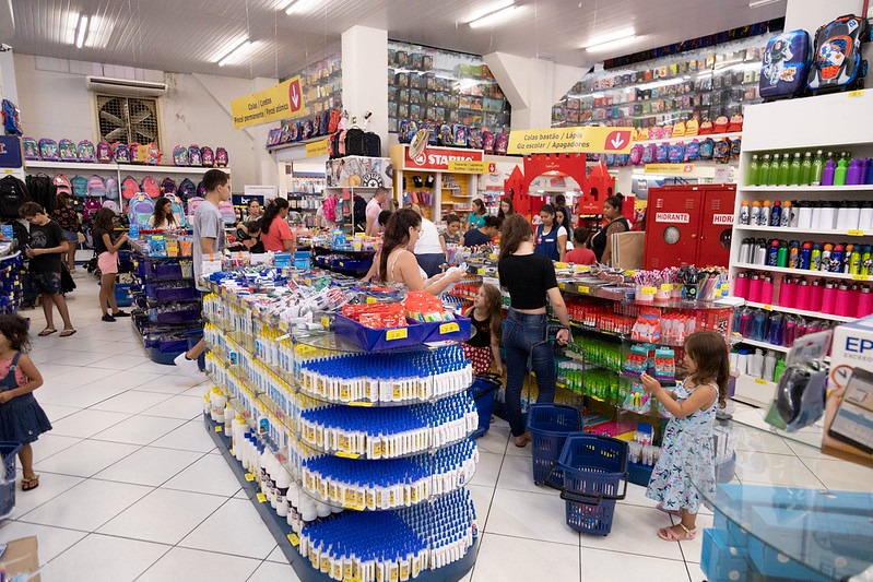 Foz do Iguaçu: Cartão Escolar será liberado sábado; veja valores e quem tem direito
