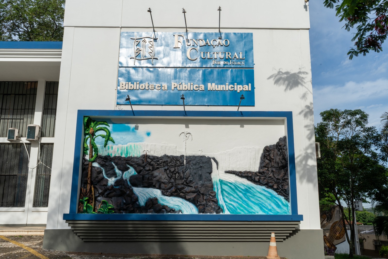 TJPR manda restaurar mural apagado e aponta ações irregulares da Prefeitura de Foz do Iguaçu