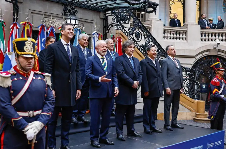 Acordo Mercosul–União Europeia é adiado para janeiro às vésperas de cúpula em Foz do Iguaçu